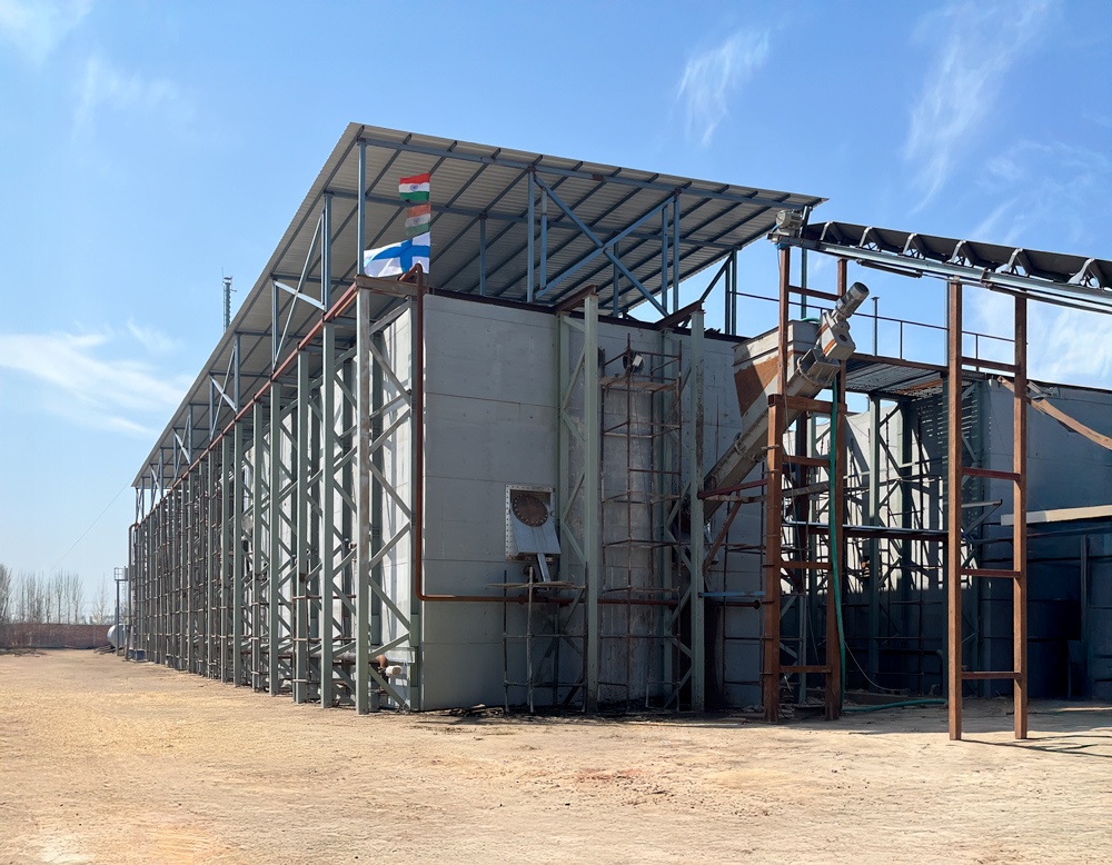 Front view of Arciplug® biogas plant in Haryana showcasing PLUG FLOW reactor layout